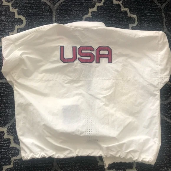Very Rare USA Nike Team USA Windrunner
Women's Medal Stand Jacket - Picture 9 of 15